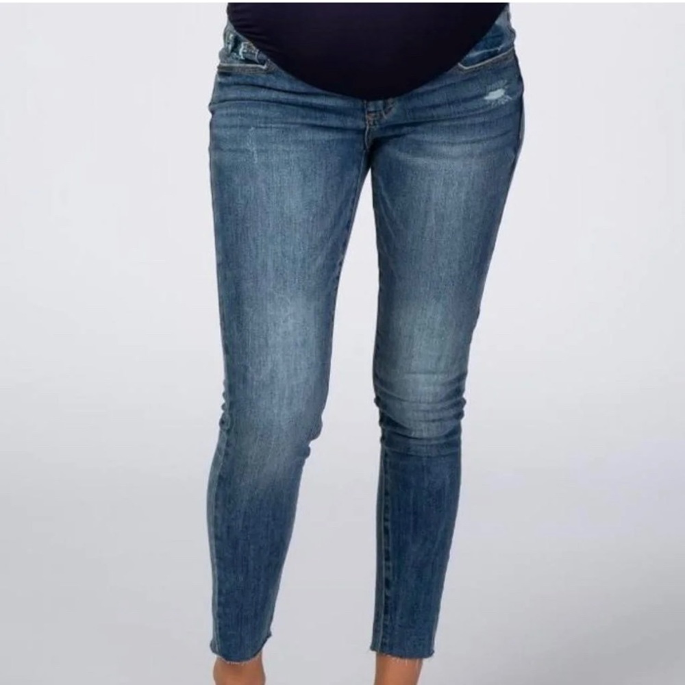 Pink Blush Maternity Jean Size 27